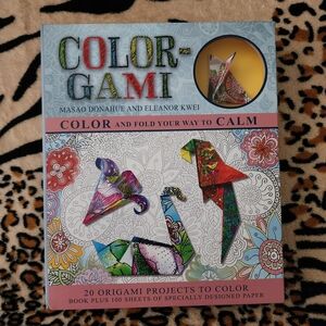 Color-Gami 20 Origami Project's To  Color Book with Paper NWT